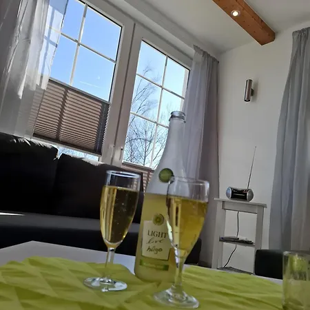 Zum Hasenbahnhof Apartment *